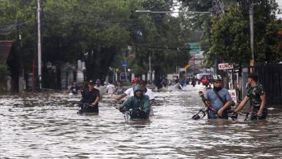 نڈونیشیا میں سیلاب، کم از کم44 افراد ہلاک