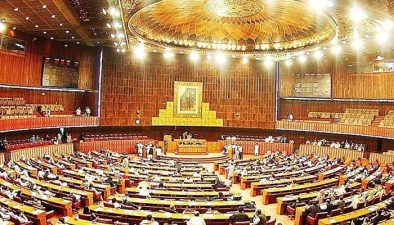 قومی اسمبلی اجلاس ، اپوزیشن اراکین کی بجٹ اور حکومتی پالیسیوں پر شدید تنقید