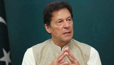 مشرف کا این آر او آئین توڑنے سے بڑا ظلم تھا: وزیراعظم عمران خان