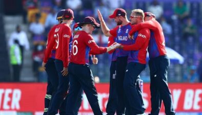 ورلڈ ٹی ٹوئنٹی: انگلینڈ کے ہاتھوں بنگلادیش کو 8 وکٹوں سے شکست