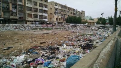 بلدیاتی ملازمین کی ہڑتال سے کراچی میں جگہ جگہ گندگی کے ڈھیر