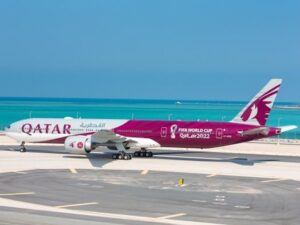 قطر ایئرویز کا چھت گلنے پر طیارہ ساز کمپنی پر کروڑوں ڈالر ہرجانے کا دعویٰ
