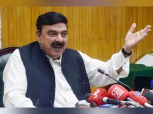 نواز شریف بدنصیب انسان ہیں جوجعلی رپورٹس کی بنیاد پر باہر رہنا چاہتے ہیں، شیخ رشید
