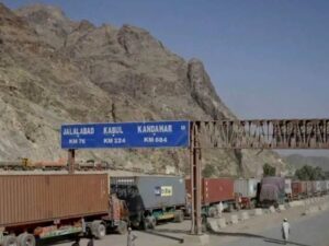 پاک افغان وزارت تجارت نے ٹرانسپورٹرز کیلیے نئی پالیسی جاری کر دی
