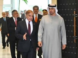 امارات کا پاکستان کا دو بلین ڈالر قرض رول اوور کرنے، مزید 1 ارب ڈالر دینے کا فیصلہ