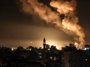 اسرائیل کے شام پر میزائل حملے؛ 15 افراد جاں بحق