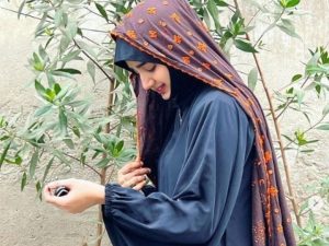 اداکارہ انعم فیاض نے اسلام کی خاطر شوبز انڈسٹری کو خیر باد کہہ دیا