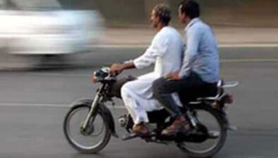پنجاب میں موٹر سائیکل کی ڈبل سواری پر پابندی کا نوٹیفکیشن جاری