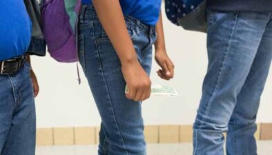 جدہ یونیورسٹی میں طلبہ کے جینز اور ٹائٹس پہننے پر پابندی عائد