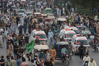 کالعدم تنظیم کا گوجرانوالہ میں پڑاؤ، راولپنڈی میں غیر یقینی صورتحال، تعلیمی ادارے بند