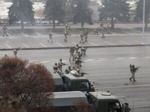پیٹرول قیمتوں پر احتجاج: قازق صدر کا فوج کو مظاہرین پر گولیاں برسانے کا حکم