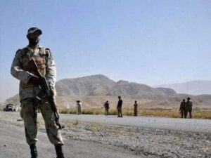 بلوچستان میں دہشتگردوں کآپریشن، اہم کمانڈر سمیت 10 دہشت گرد مارے گئے