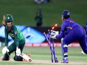 ویمنز ورلڈ کپ؛ بھارت نے پاکستان کو 107 رنز سے شکست دے دی